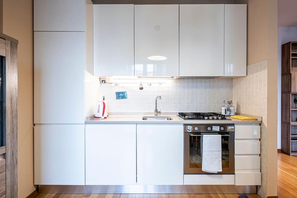 Leopolda Apartment Free Wi-Fi Florence Exterior photo
